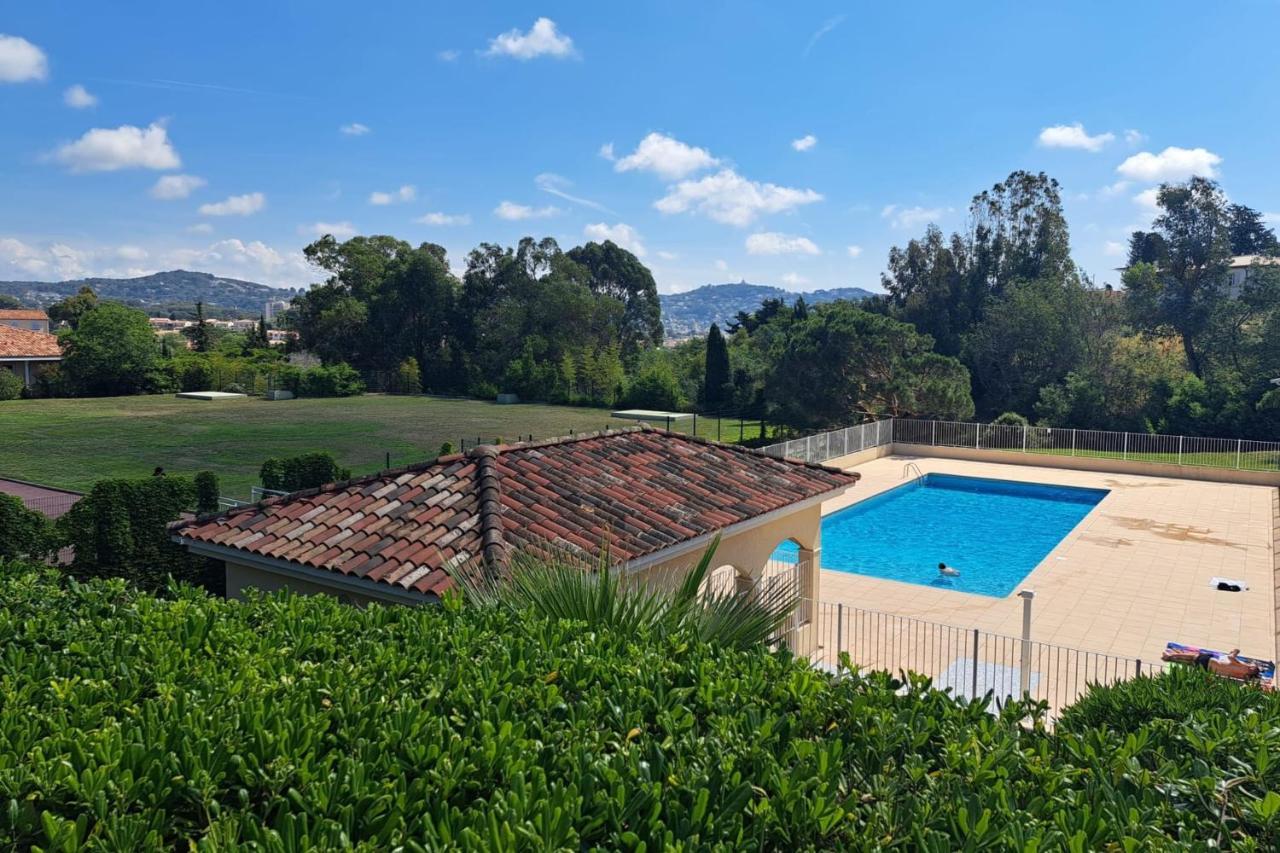 New ! With Parking Swimming Pools Garden And Ac - Benakey Villa Cannes