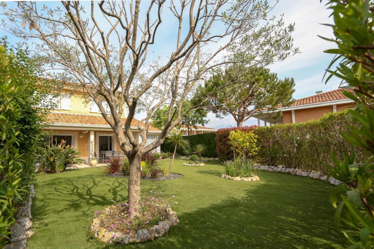 Villa New ! With Parking Swimming Pools Garden And Ac - Benakey Cannes