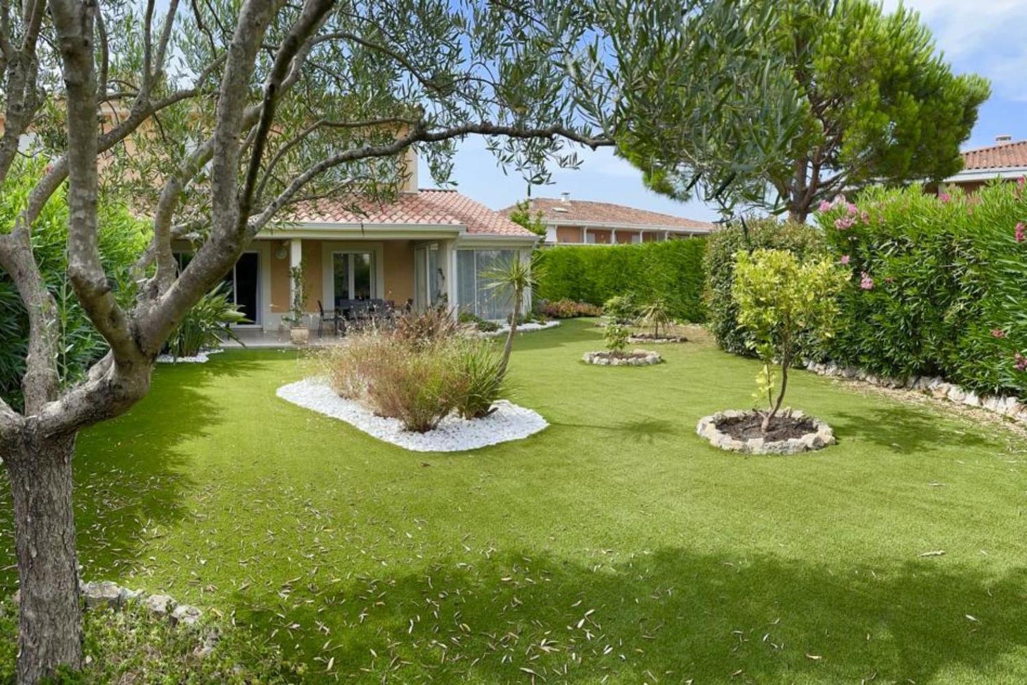 New ! With Parking Swimming Pools Garden And Ac - Benakey Cannes